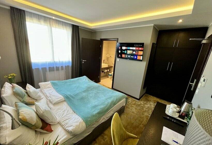 标准间, Malta Premium