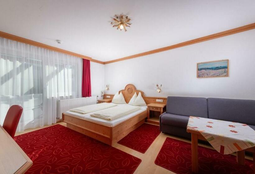 패밀리 룸, Familienhotel Central