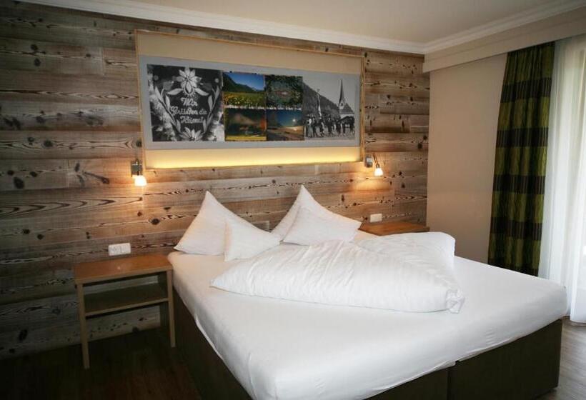 Comfort room with lake view, Frühstückshotel Margret