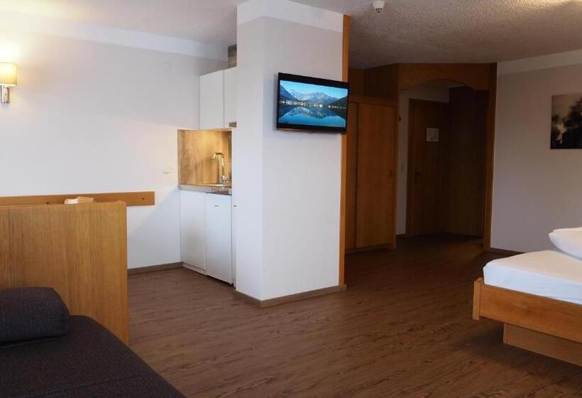 1 Bedroom Apartment Lake View, Frühstückshotel Margret