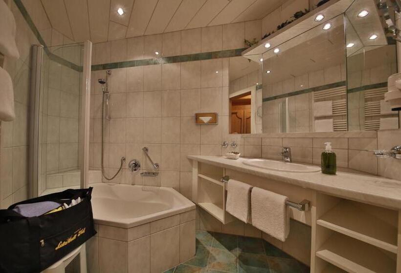 Номер Стандарт, Romantik Resort & Spa Der Laterndl Hof