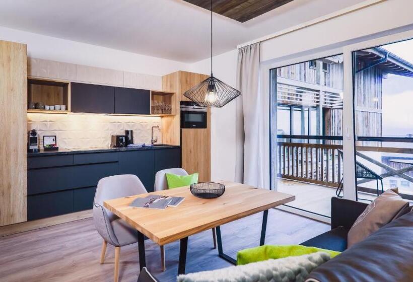 استودیوی استاندارد, Stockinggut By Avenida Hotel & Residences