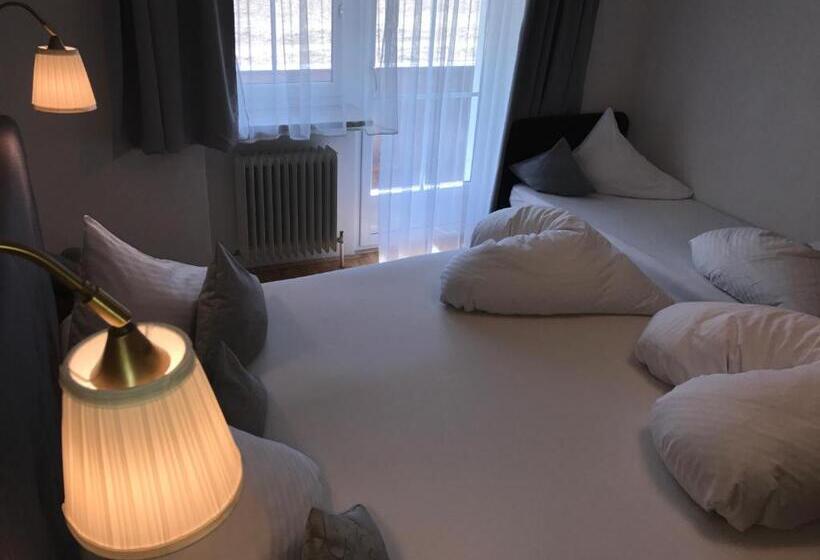 Номер Стандарт Трехместный, Clubdorf Hotel Alpenrose
