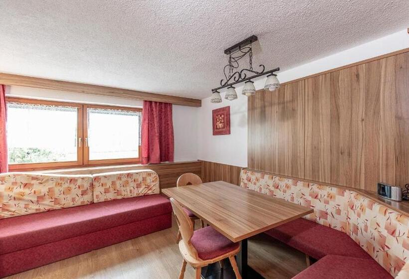Апартаменты 2 Спальни с Балконом, Hauseggerhof