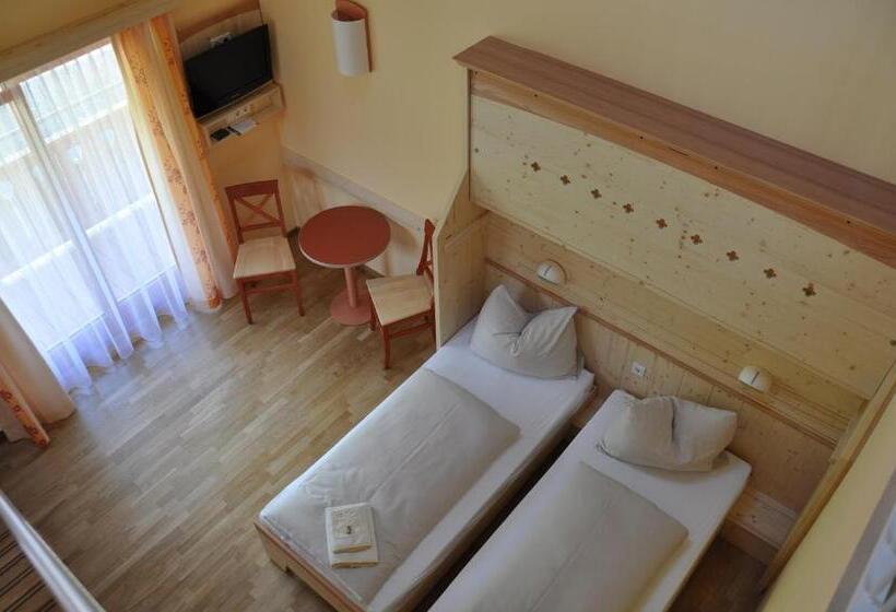 Номер Стандарт Индивидуальный, Jufa Hotel Gitschtal