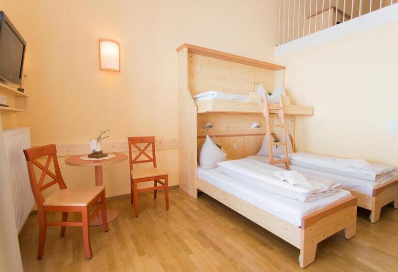 Семейный Номер, Jufa Hotel Gitschtal
