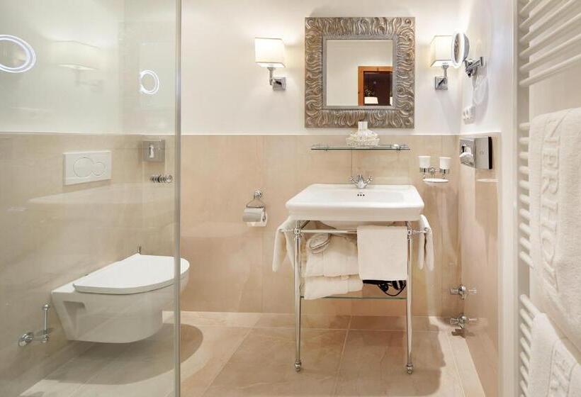 آپارتمان 1 خوابه با بالکن, Landsitz Römerhof   Hotel Apartments