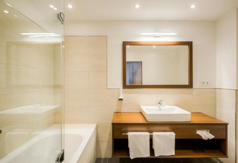 اتاق استاندارد, Seehotel Das Jo
