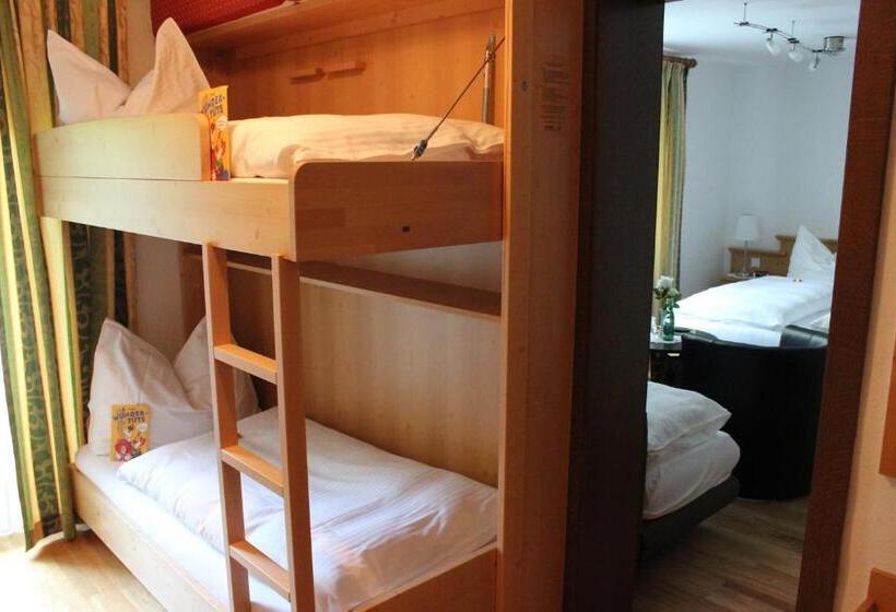 Номер Стандарт Вид на Сад, Pension Wolfgangsee