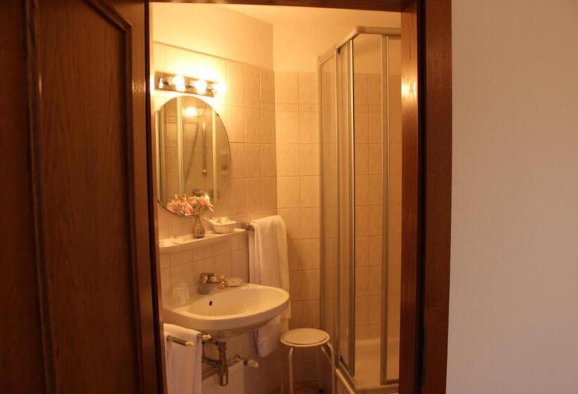 Номер Стандарт, Pension Wolfgangsee