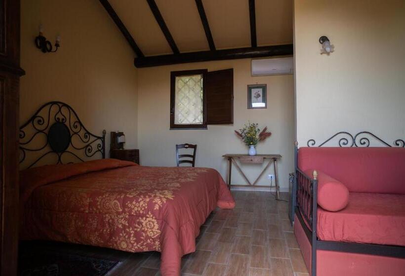 اتاق استاندارد سه نفره, Borgata Baldazza