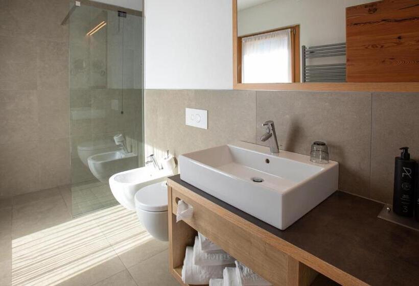 패밀리 룸, Ravelli Luxury Spa