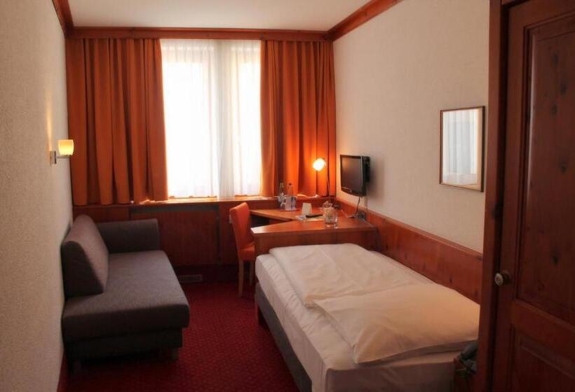 חדר סטנדרט יחיד, Steichele Hotel & Weinrestaurant