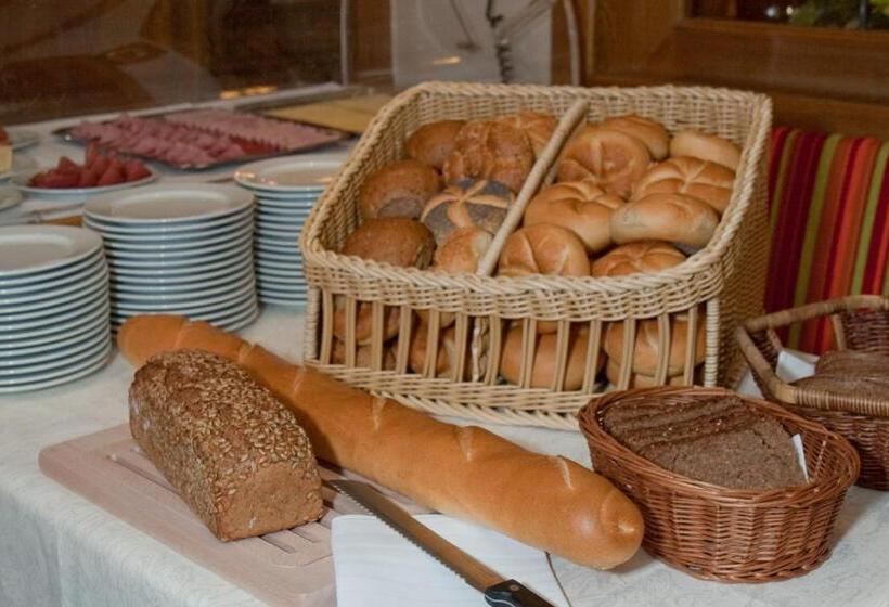 Номер Комфорт, Zur Krone