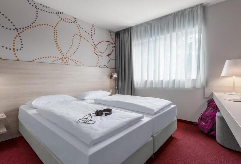 Номер Стандарт, Serways Hotel Weiskirchen Nord