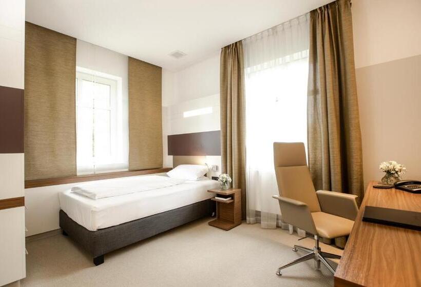 اتاق استاندارد یک نفره, Seminar  & Tagungshotel Große Ledder