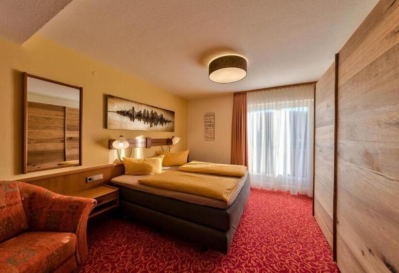 标准间带阳台, Sonneneck Titisee  Adults Only