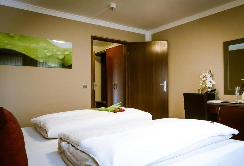 Номер Стандарт, Waldhotel Sindelfingen Am Eichholz