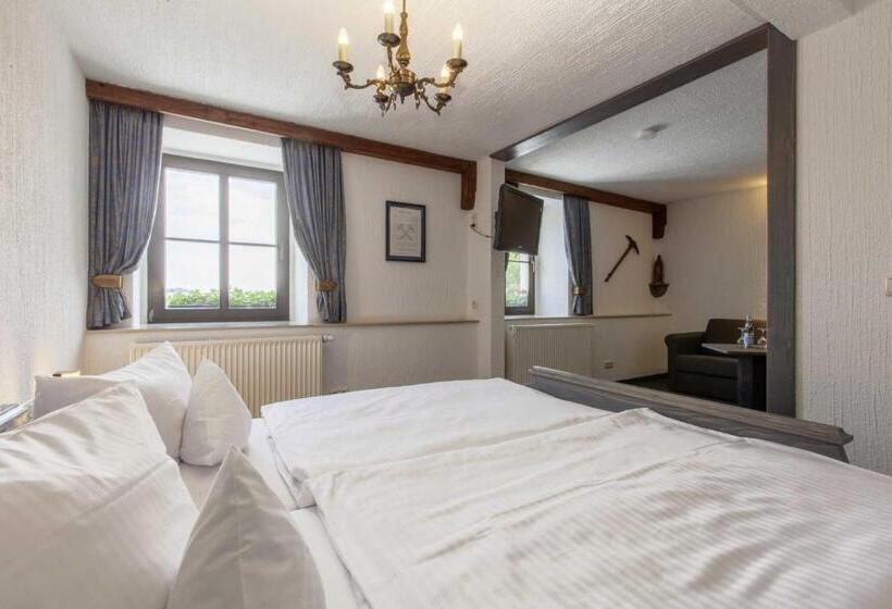 Полулюкс, Burghotel Stolpen