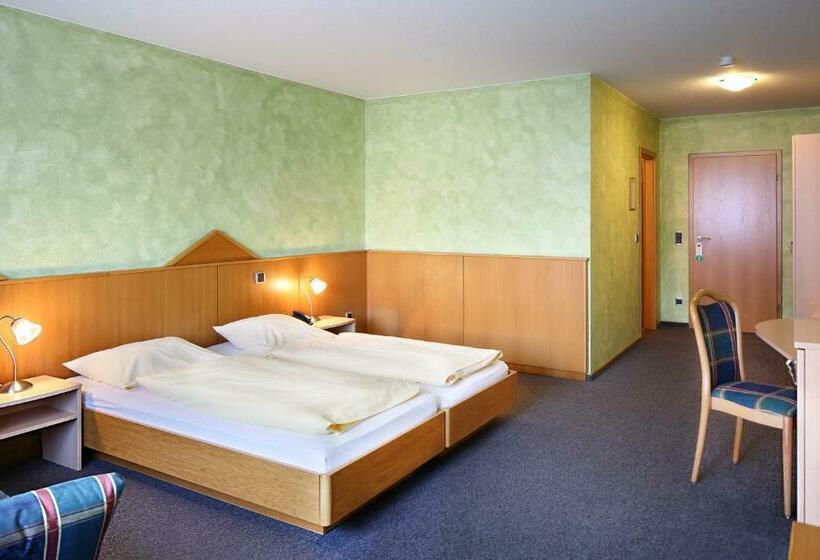 Семейный Номер, Landgasthof Kaiser