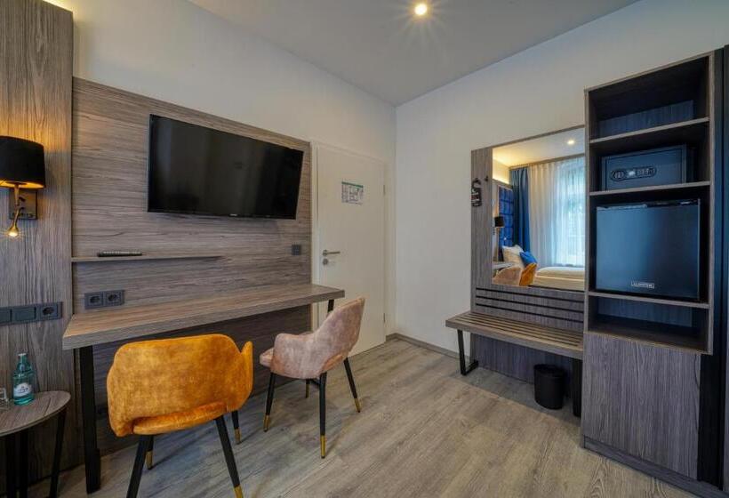 Номер Стандарт Трехместный, Zentrum Hotel Stade