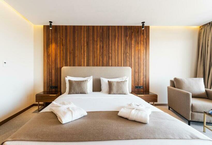 اتاق سوپریور, Longue Vie Hotels