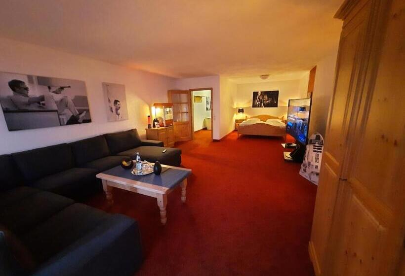 Студия Deluxe, Berghotel Habbel Und Die Welt Kann Warten