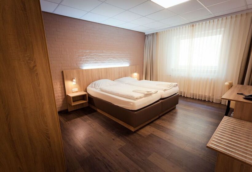 Номер Стандарт, Wunderland Kalkar