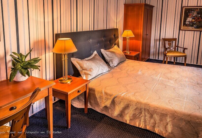 Номер Стандарт Трехместный, Restaurant Landhaus Rebstock