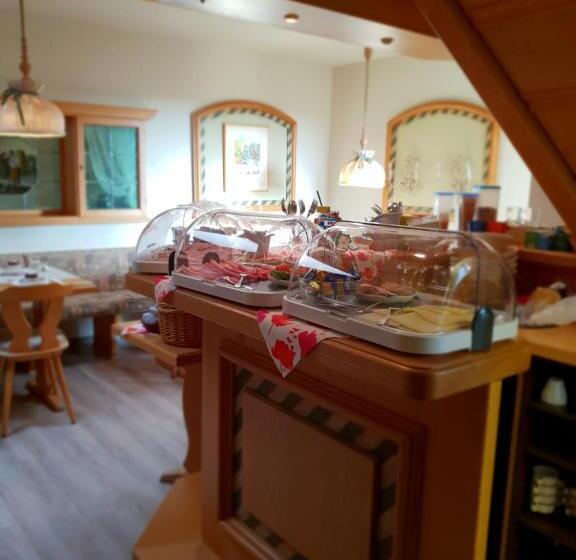 标准间, Restaurant Paelzer Buwe