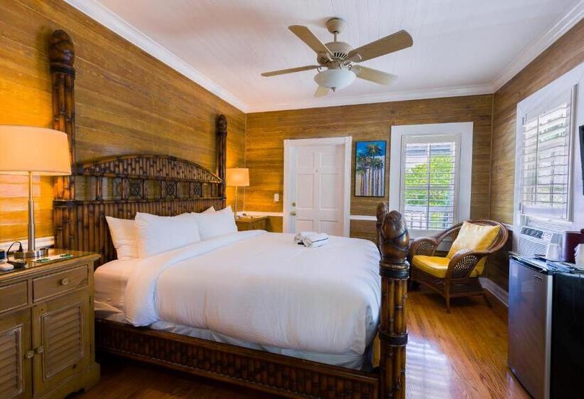 חדר דחוקס עם מיטת קינג, Duval Inn   Key West