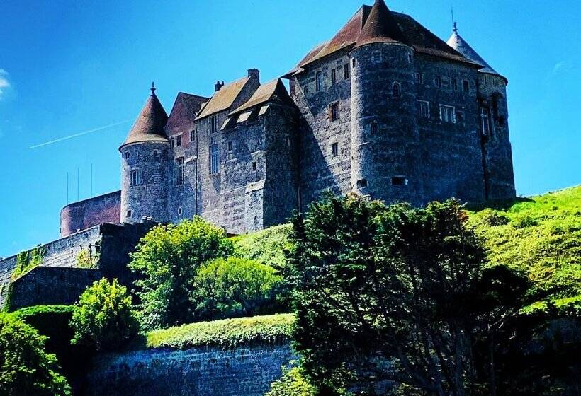 Люкс Вид на Сад, Villa Castel Chambres D Hôtes B&b