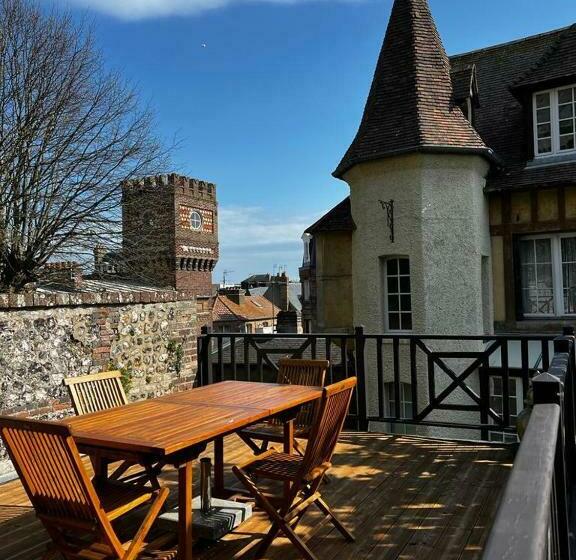 Люкс Вид на Сад, Villa Castel Chambres D Hôtes B&b