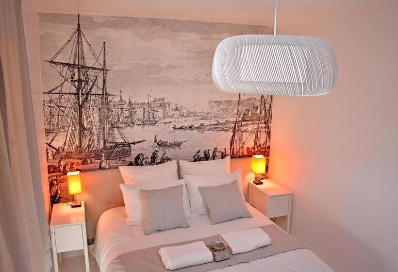 Люкс Вид на Сад, Villa Castel Chambres D Hôtes B&b
