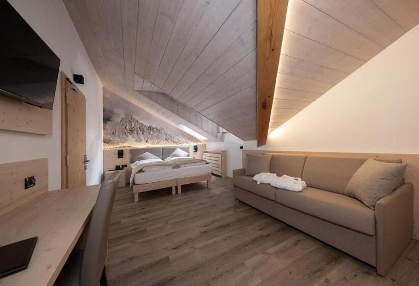 标准间, Canada