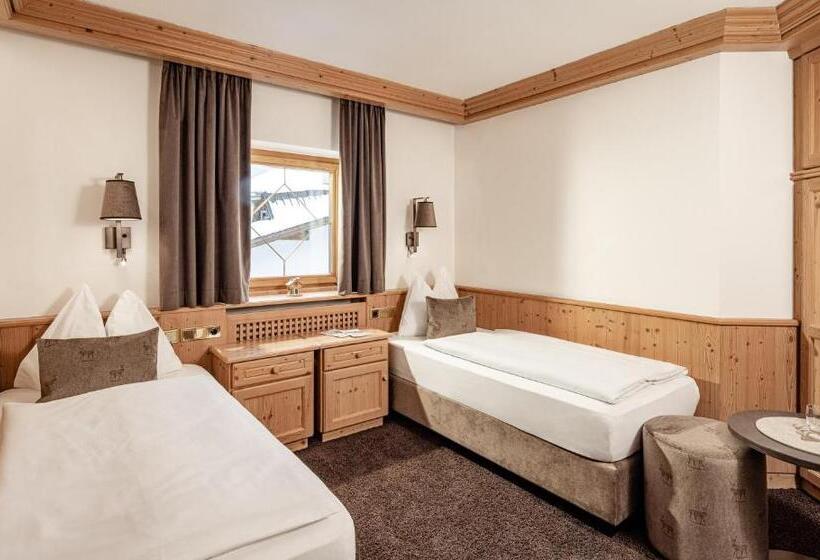 Апартаменты Deluxe 1 Спальня, Apartments & Suites Hotel Garden