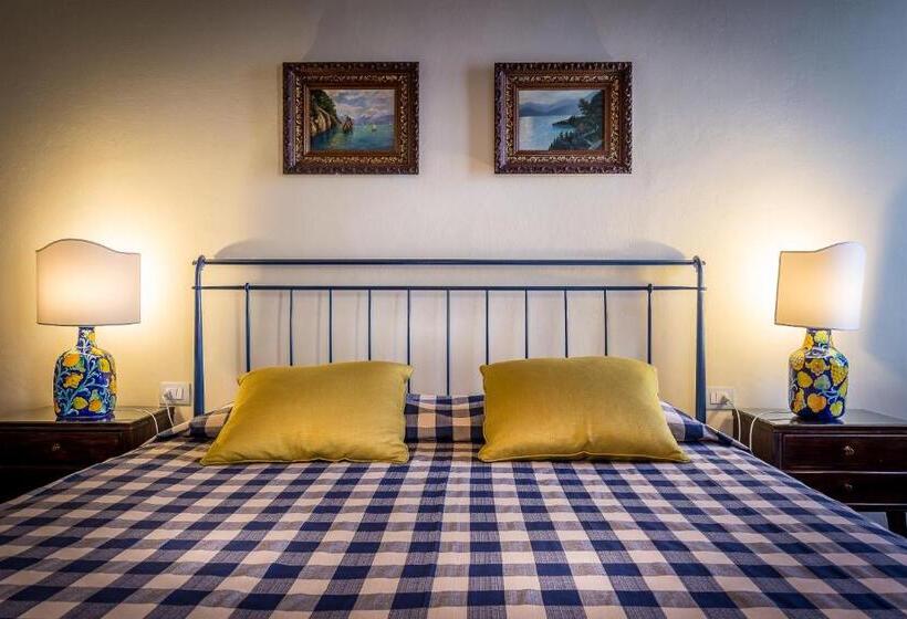 غرفة قياسية, Villa S.andrea