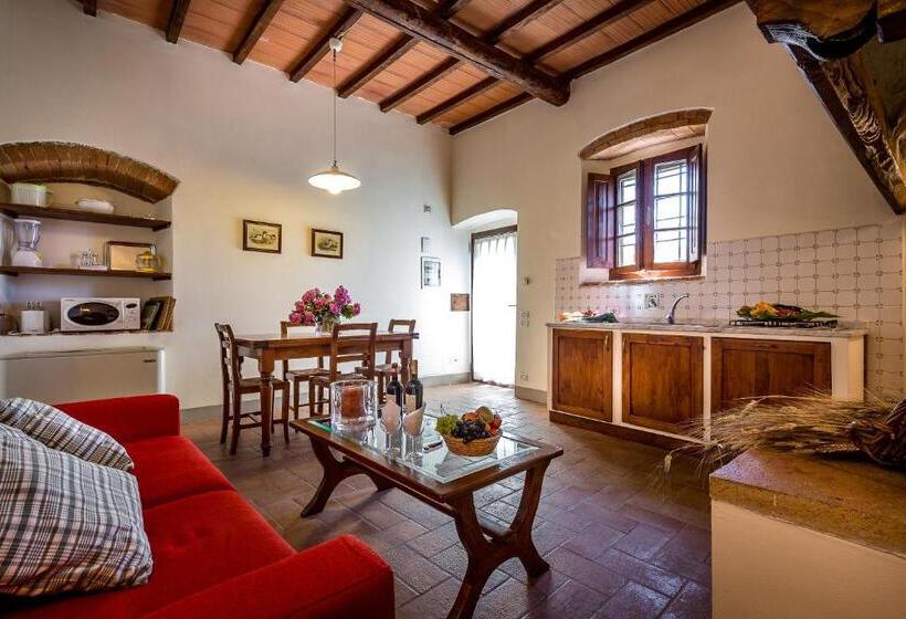 شقة غرفة واحدة, Villa S.andrea
