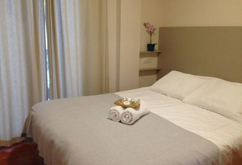 דירה משפחתית 2 חדרי שינה, Apartamentos Aqualecer