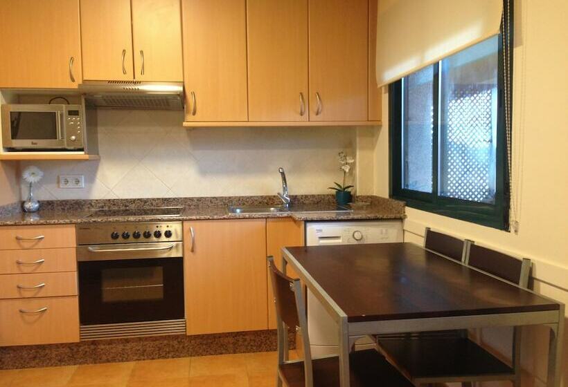 דירה משפחתית 2 חדרי שינה, Apartamentos Aqualecer