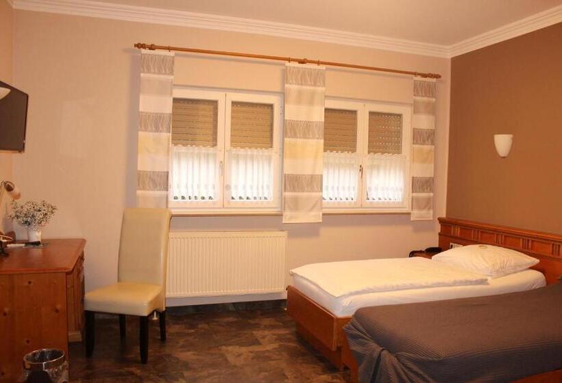 Номер Стандарт, Landhaus Hotel Müller
