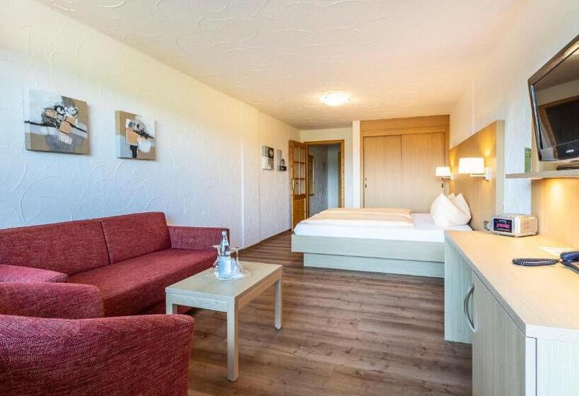 Номер Superior Вид на Сад, Landhotel Seeg