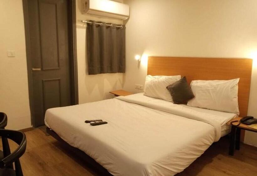 חדר דלוקס, Fabhotel The Chaitanyas