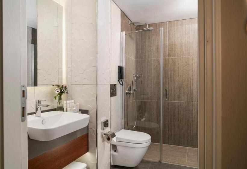 オーシャンビュースタンダードルーム, Royan Hotel Hagia Sophia, A Member Of Radisson Individuals