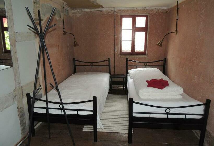 Номер Стандарт, Pilger  Und Radlerherberge Herberge Im Hofhaus