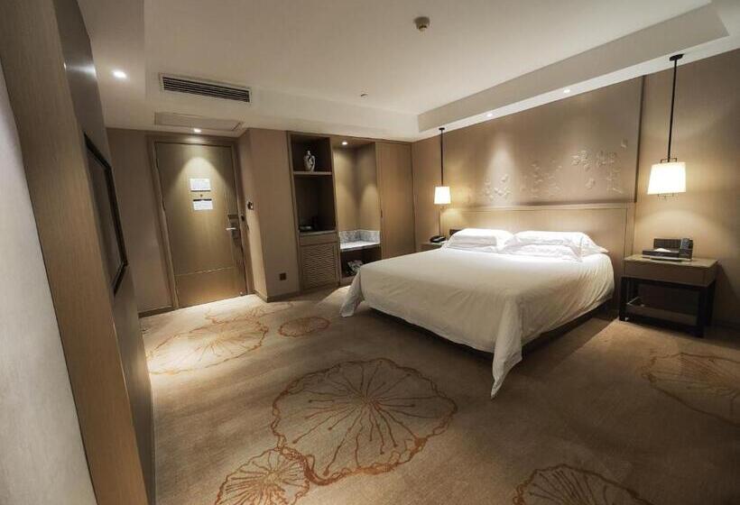 اتاق لوکس یک تخته, Byland Star