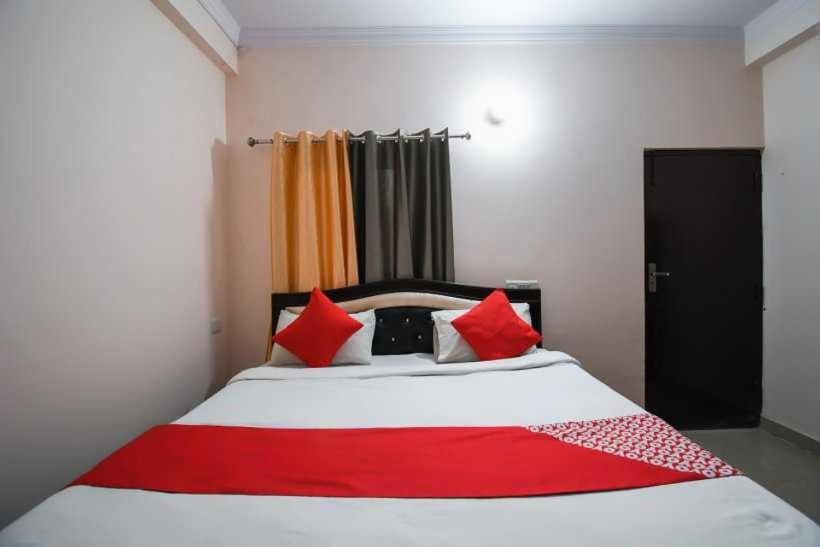 Трехместный Номер Классика, Pop 91393 Krishna Residency Inn