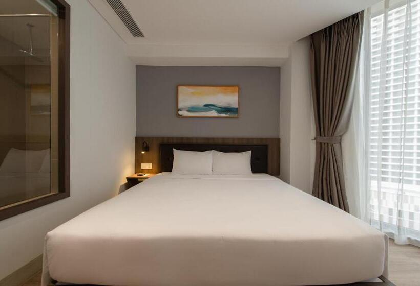 اتاق لوکس با چشم‌انداز شهر, Zenia Boutique Hotel Nha Trang