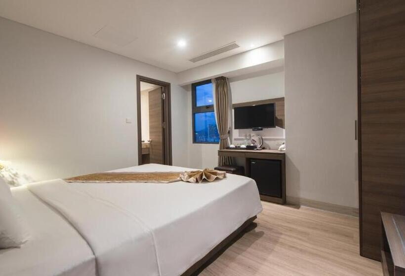 اتاق سوپریور با چشم‌انداز شهر, Zenia Boutique Hotel Nha Trang