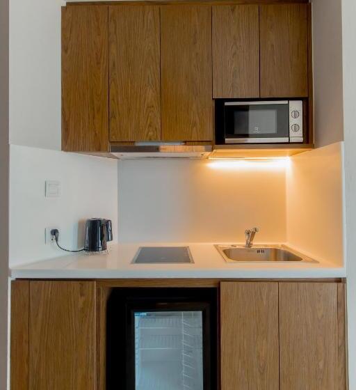 سوئیت با تخت بزرگ, Moonlight Bay Panorama Condotel Ocean View